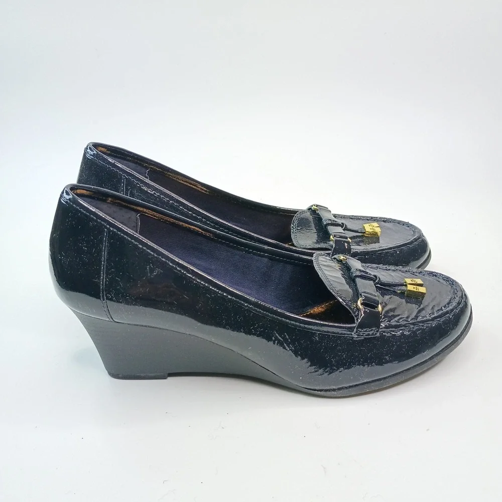 Lauren by Ralph Lauren Rory Navy Patent Leather Wedge Loafer Women Sz 8B Gold RL